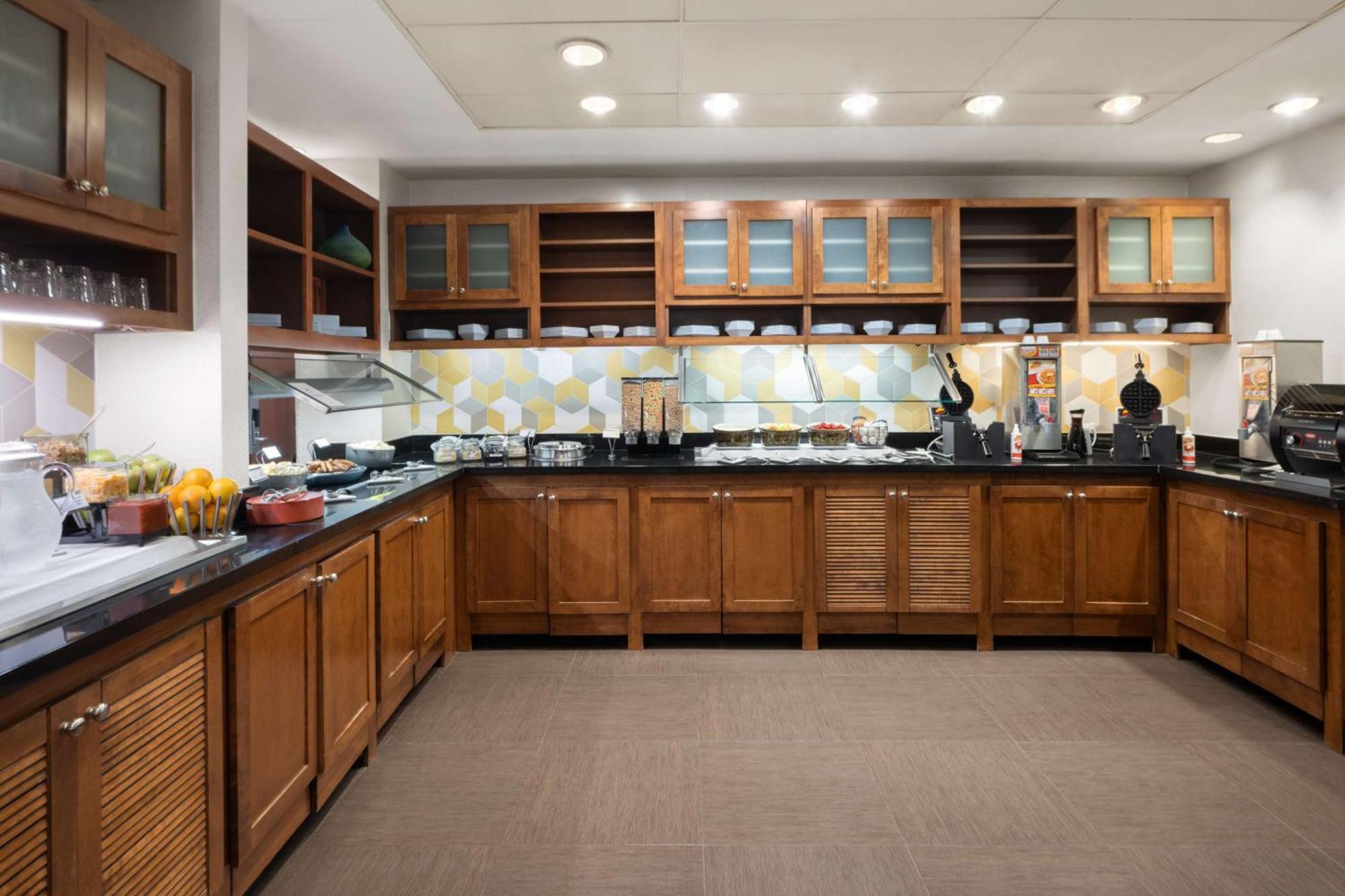 Hyatt Place 3*